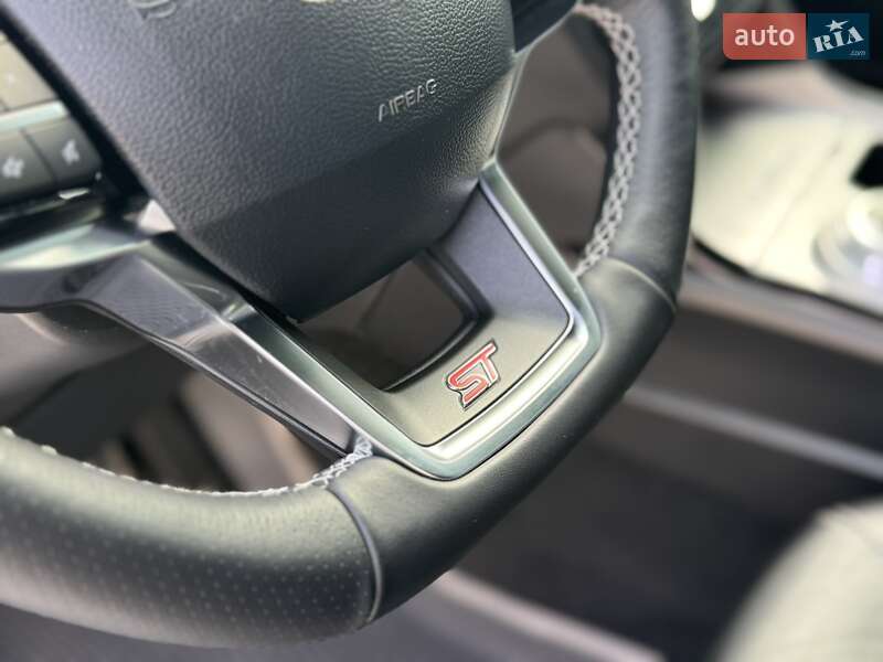 Внедорожник / Кроссовер Ford Explorer 2024 в Черкассах