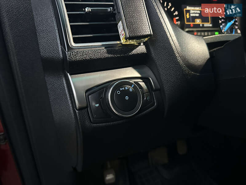 Позашляховик / Кросовер Ford Explorer 2016 в Вінниці