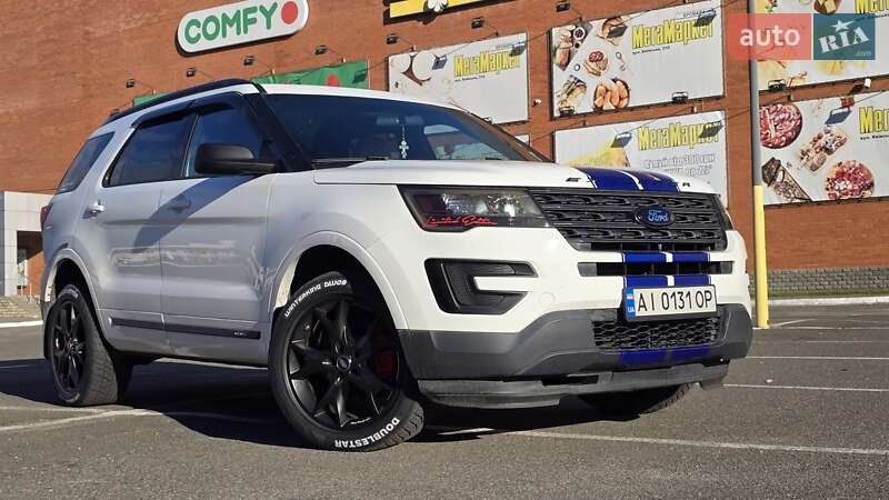 Позашляховик / Кросовер Ford Explorer 2016 в Броварах