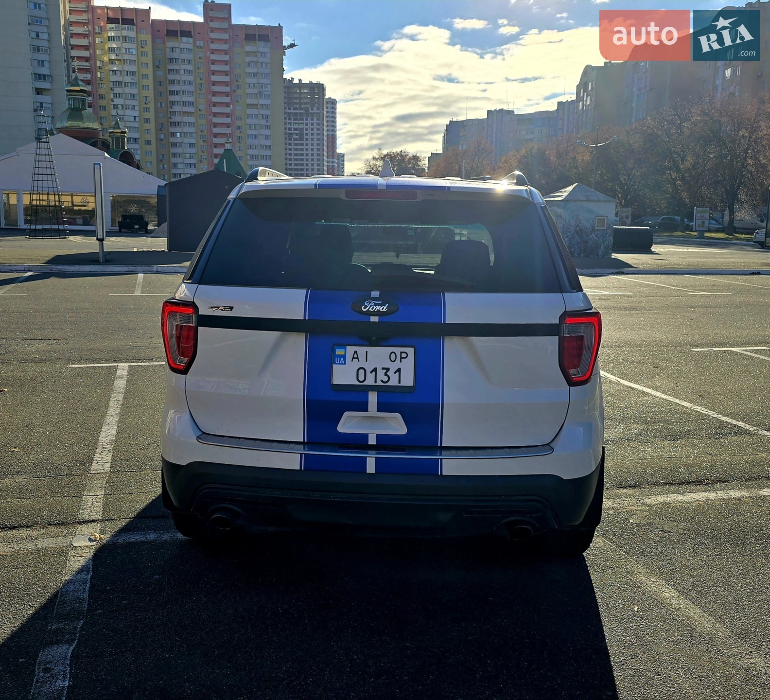 2016 Ford Explorer - мініатюра 26