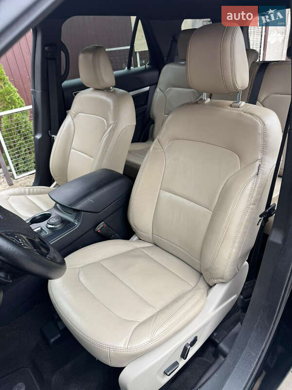 Внедорожник / Кроссовер Ford Explorer 2015 в Одессе фото 9 Внедорожник / Кроссовер Ford Explorer 2015 в Одессе