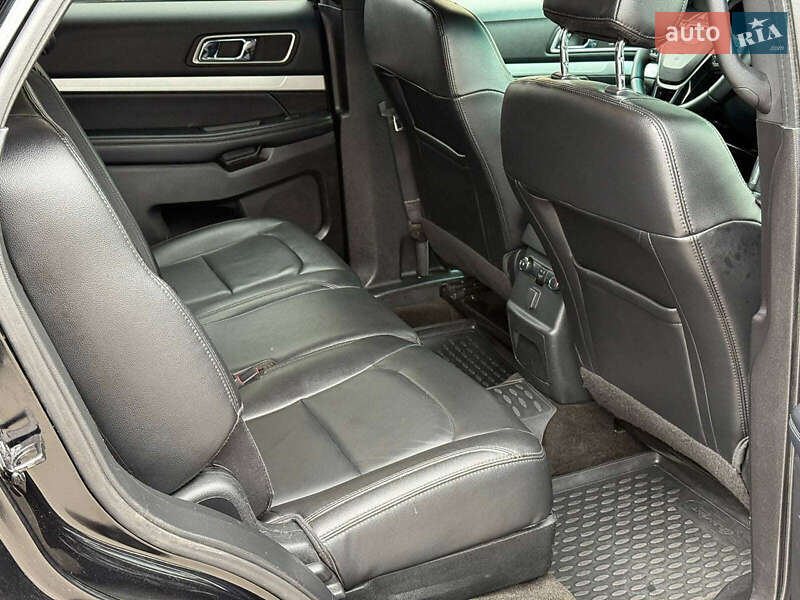 Внедорожник / Кроссовер Ford Explorer 2016 в Одессе фото 17 Внедорожник / Кроссовер Ford Explorer 2016 в Одессе