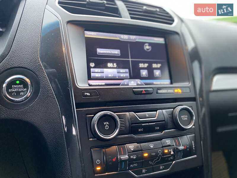 Внедорожник / Кроссовер Ford Explorer 2016 в Киеве