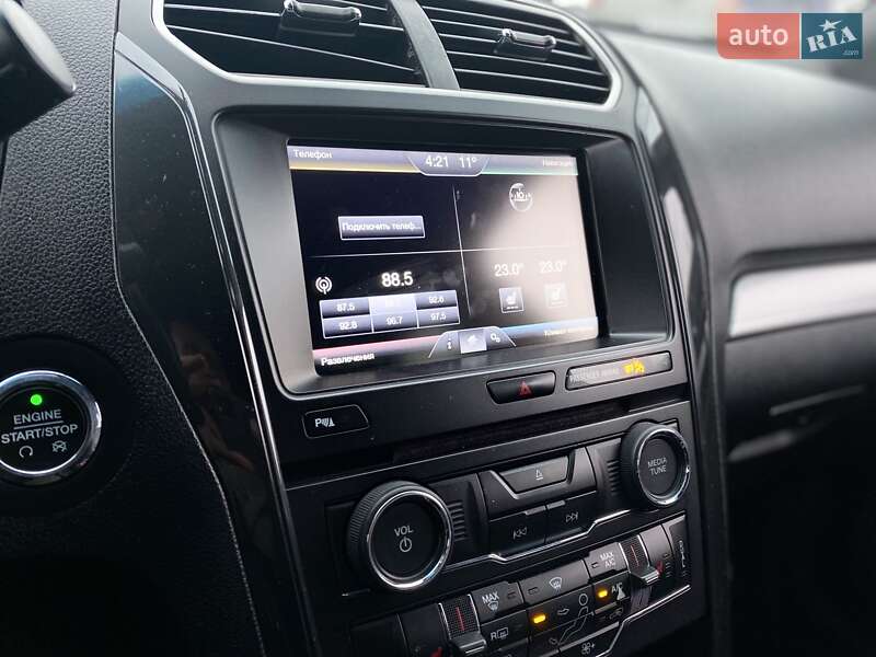 Внедорожник / Кроссовер Ford Explorer 2016 в Киеве