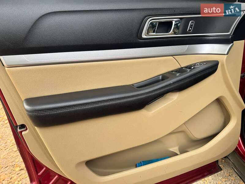 Внедорожник / Кроссовер Ford Explorer 2017 в Ахтырке фото 23 Внедорожник / Кроссовер Ford Explorer 2017 в Ахтырке