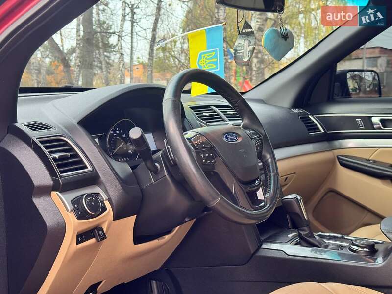 Внедорожник / Кроссовер Ford Explorer 2017 в Ахтырке фото 27 Внедорожник / Кроссовер Ford Explorer 2017 в Ахтырке
