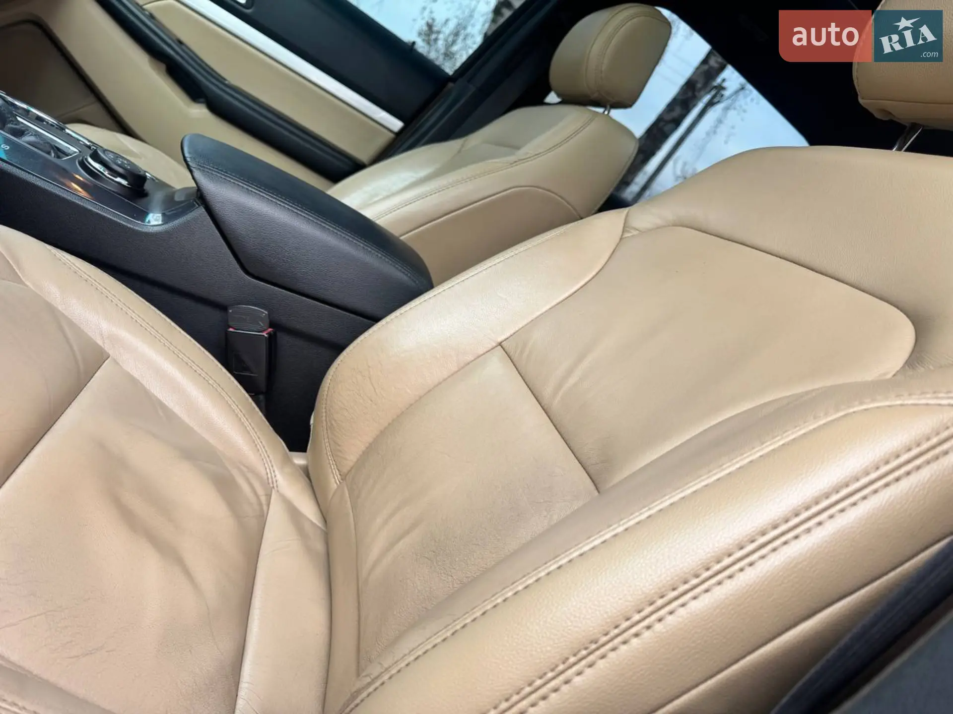Ford Explorer 2017 VIN 1FM5K8D80HGC91385 фото оголошення 29 з 74