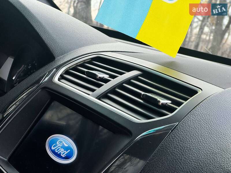 Внедорожник / Кроссовер Ford Explorer 2017 в Ахтырке фото 62 Внедорожник / Кроссовер Ford Explorer 2017 в Ахтырке