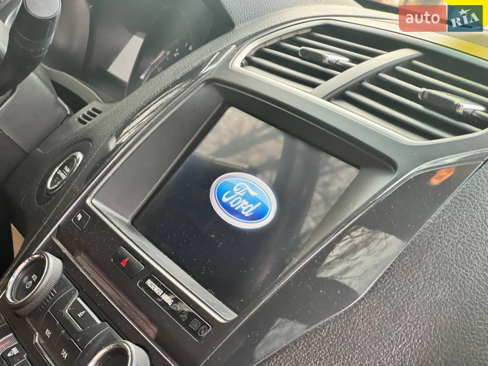 Ford Explorer 2017 VIN 1FM5K8D80HGC91385 фото оголошення 63 з 74