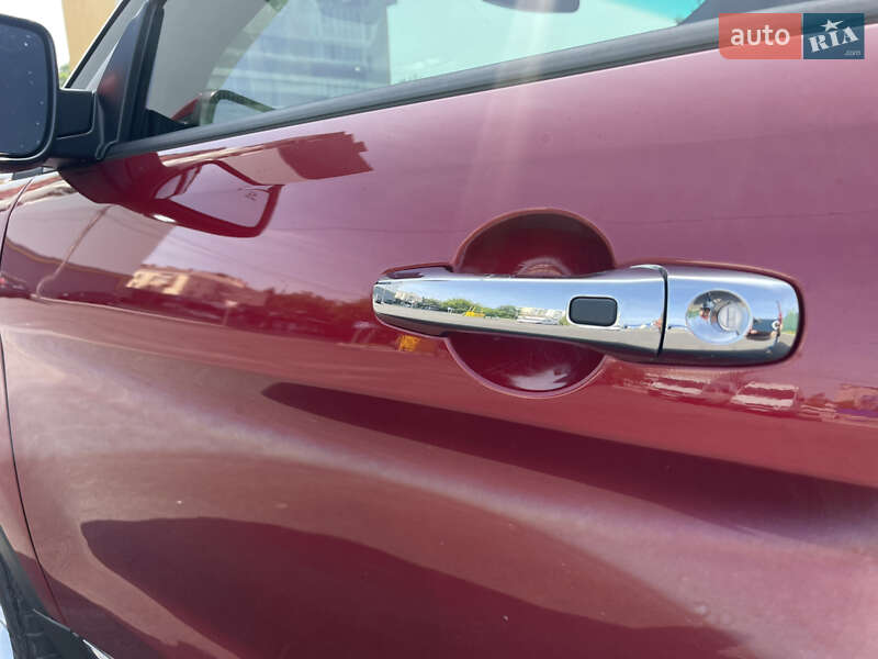 Внедорожник / Кроссовер Ford Explorer 2014 в Виннице