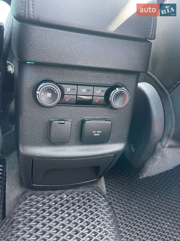 Внедорожник / Кроссовер Ford Explorer 2014 в Виннице