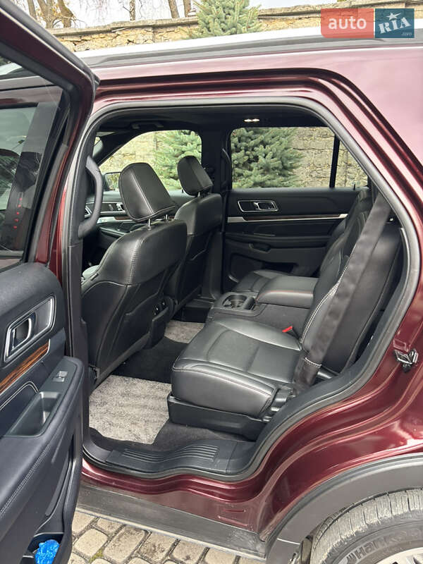 Позашляховик / Кросовер Ford Explorer 2018 в Кременці фото 34 Позашляховик / Кросовер Ford Explorer 2018 в Кременці