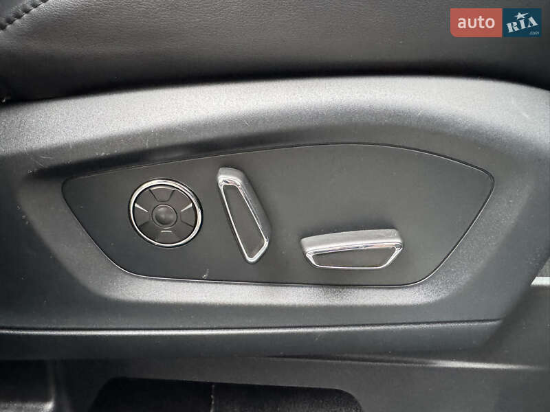 Позашляховик / Кросовер Ford Explorer 2020 в Києві фото 37 Позашляховик / Кросовер Ford Explorer 2020 в Києві