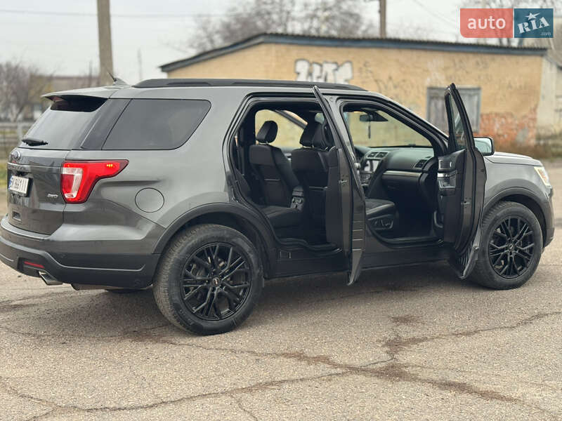 Внедорожник / Кроссовер Ford Explorer 2018 в Попельне фото 28 Внедорожник / Кроссовер Ford Explorer 2018 в Попельне