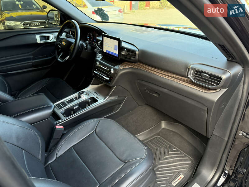 Внедорожник / Кроссовер Ford Explorer 2019 в Ковеле