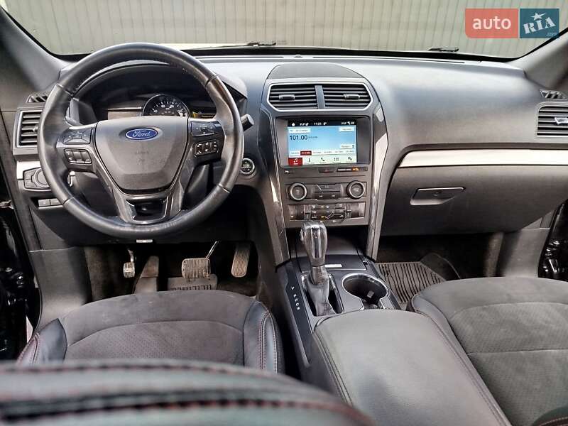 Внедорожник / Кроссовер Ford Explorer 2018 в Шептицькому