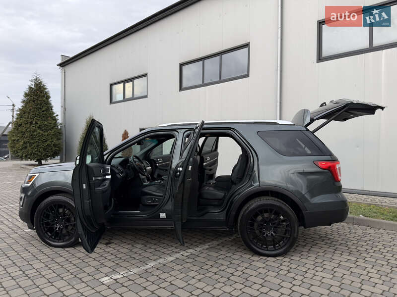 Внедорожник / Кроссовер Ford Explorer 2016 в Ивано-Франковске