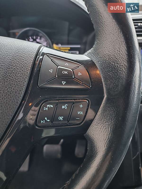 Внедорожник / Кроссовер Ford Explorer 2017 в Одессе