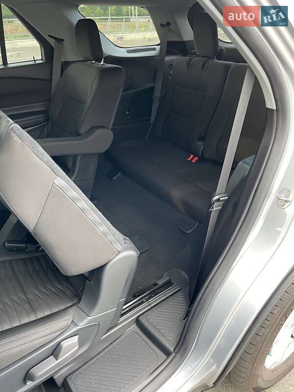 Внедорожник / Кроссовер Ford Explorer 2020 в Киеве