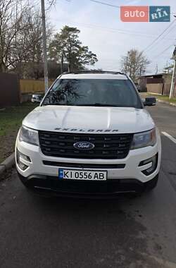 Внедорожник / Кроссовер Ford Explorer 2016 в Ирпене