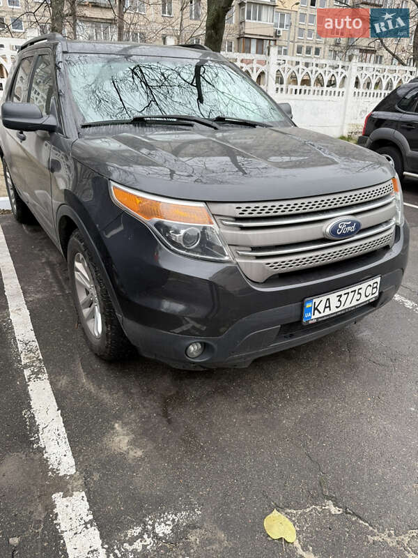 Позашляховик / Кросовер Ford Explorer 2015 в Києві фото Позашляховик / Кросовер Ford Explorer 2015 в Києві
