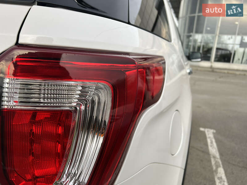 Внедорожник / Кроссовер Ford Explorer 2018 в Днепре