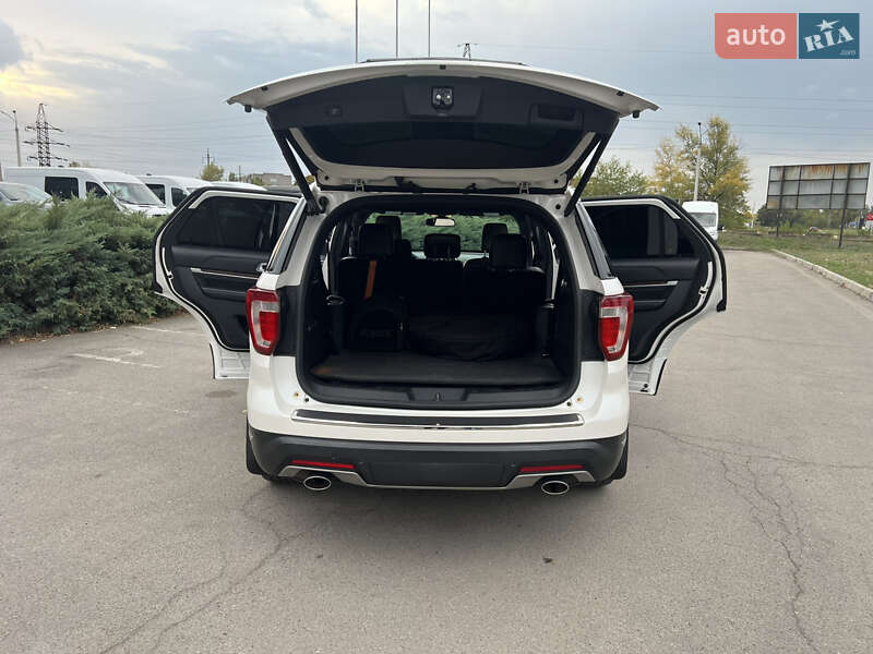 Внедорожник / Кроссовер Ford Explorer 2018 в Днепре