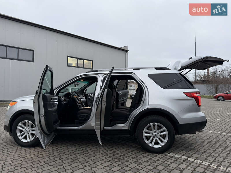 Внедорожник / Кроссовер Ford Explorer 2014 в Ивано-Франковске