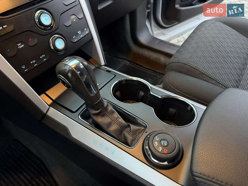 Внедорожник / Кроссовер Ford Explorer 2014 в Ивано-Франковске