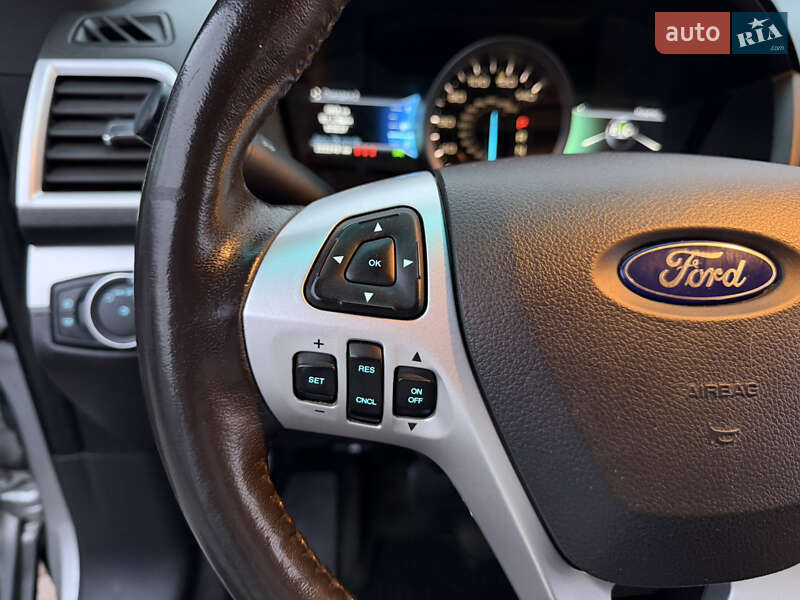 Внедорожник / Кроссовер Ford Explorer 2014 в Ивано-Франковске