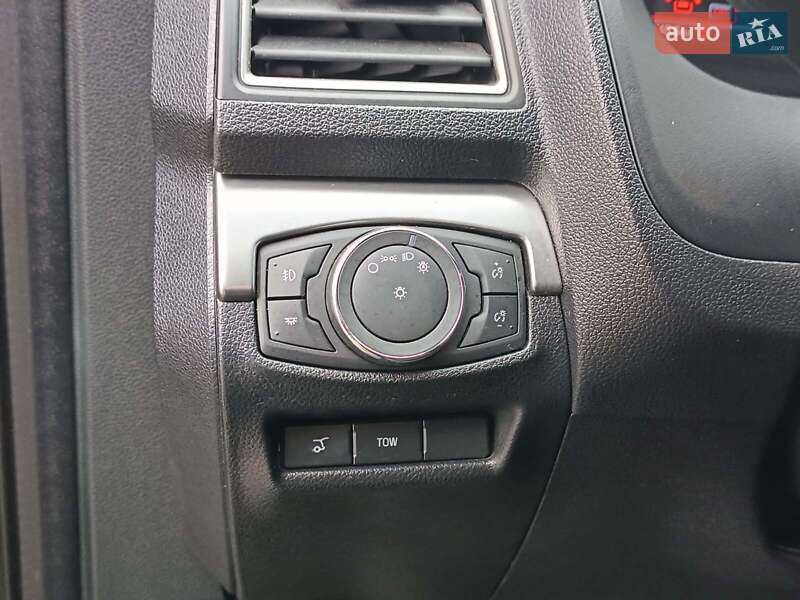 Позашляховик / Кросовер Ford Explorer 2018 в Львові