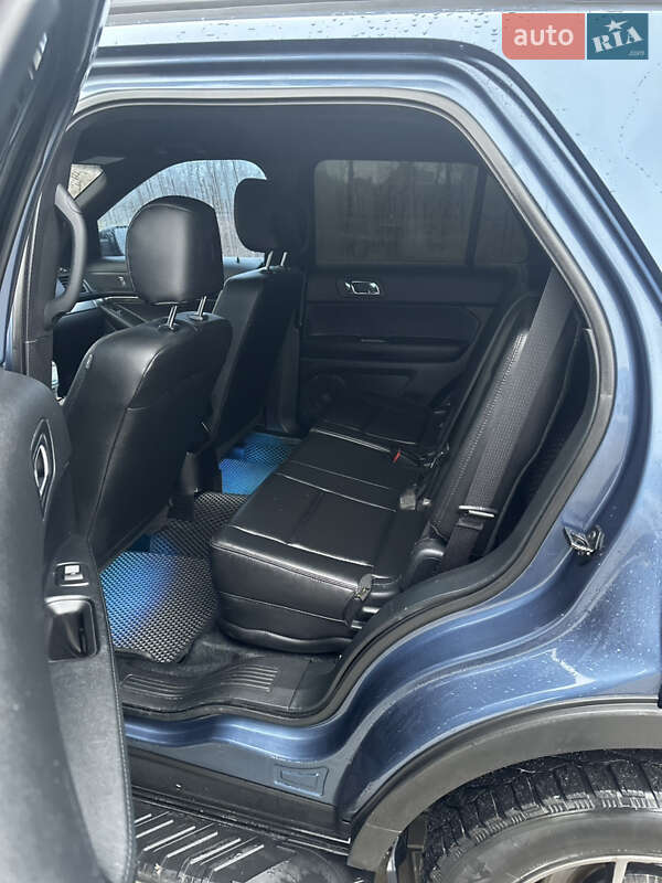 Позашляховик / Кросовер Ford Explorer 2017 в Ковелі