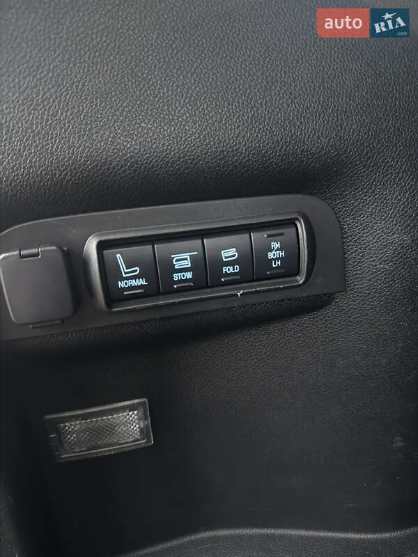 Позашляховик / Кросовер Ford Explorer 2017 в Рівному фото 16 Позашляховик / Кросовер Ford Explorer 2017 в Рівному