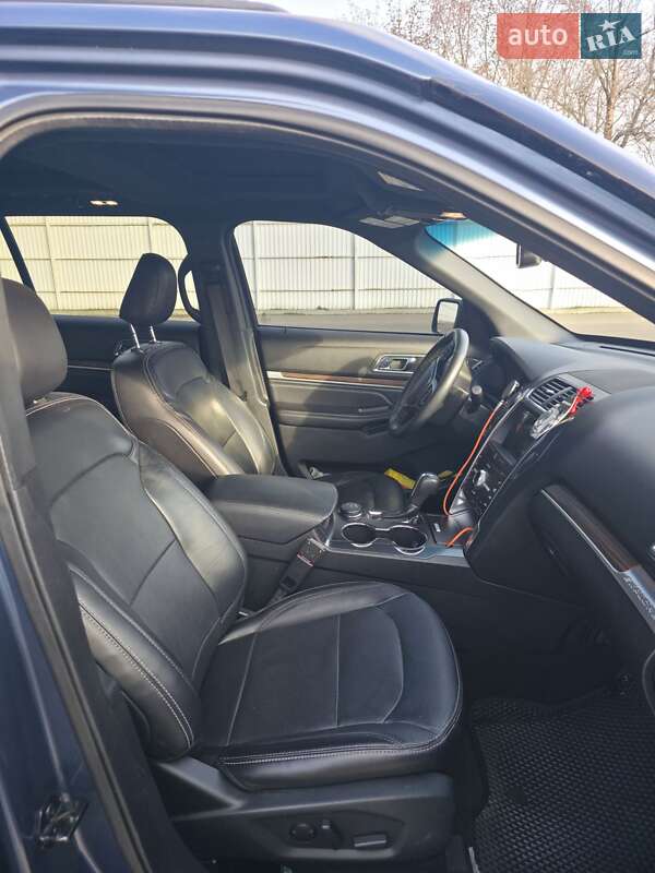 Позашляховик / Кросовер Ford Explorer 2019 в Кременчуці фото 31 Позашляховик / Кросовер Ford Explorer 2019 в Кременчуці