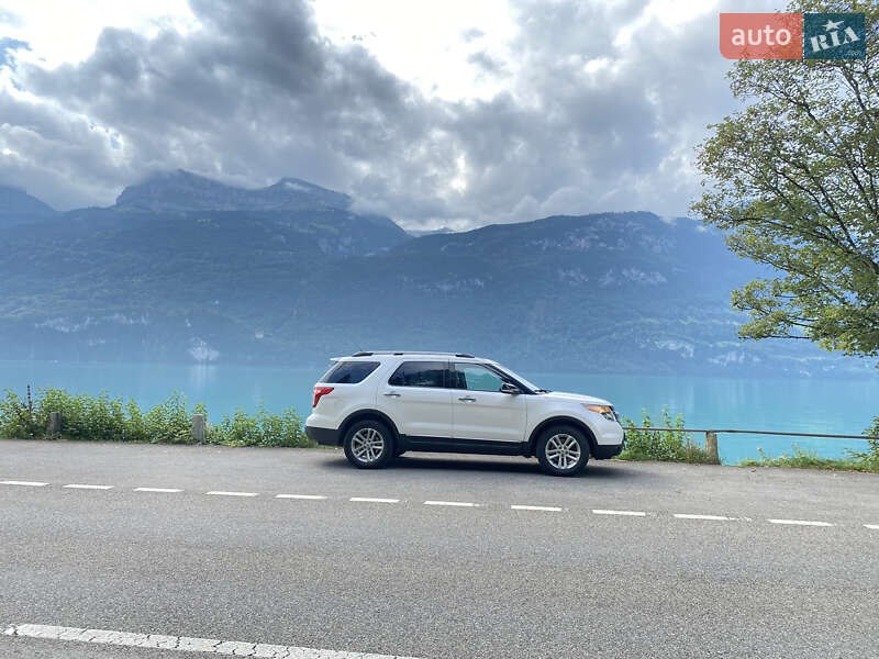 Внедорожник / Кроссовер Ford Explorer 2013 в Тернополе