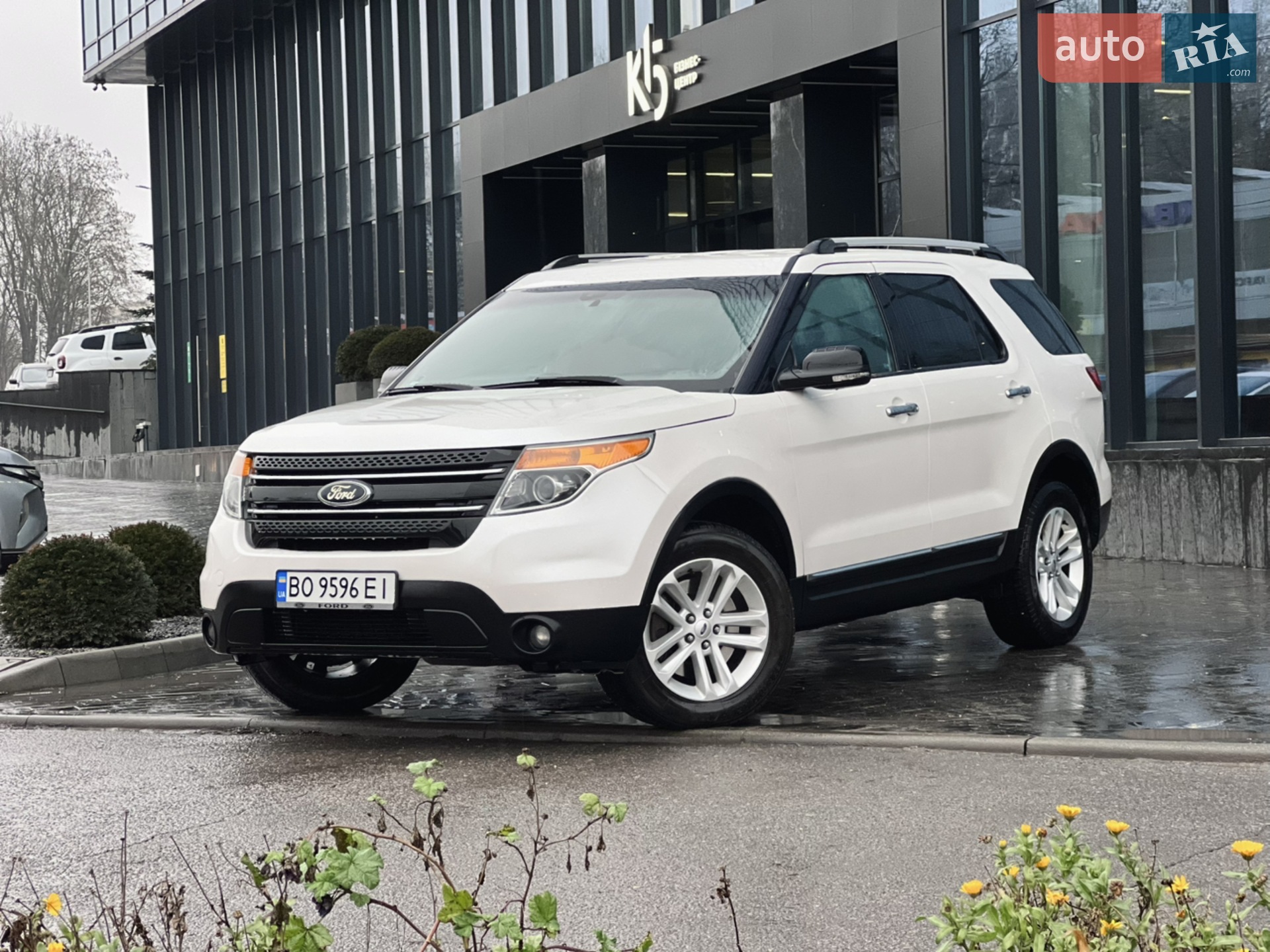 2013 Ford Explorer - мініатюра 5