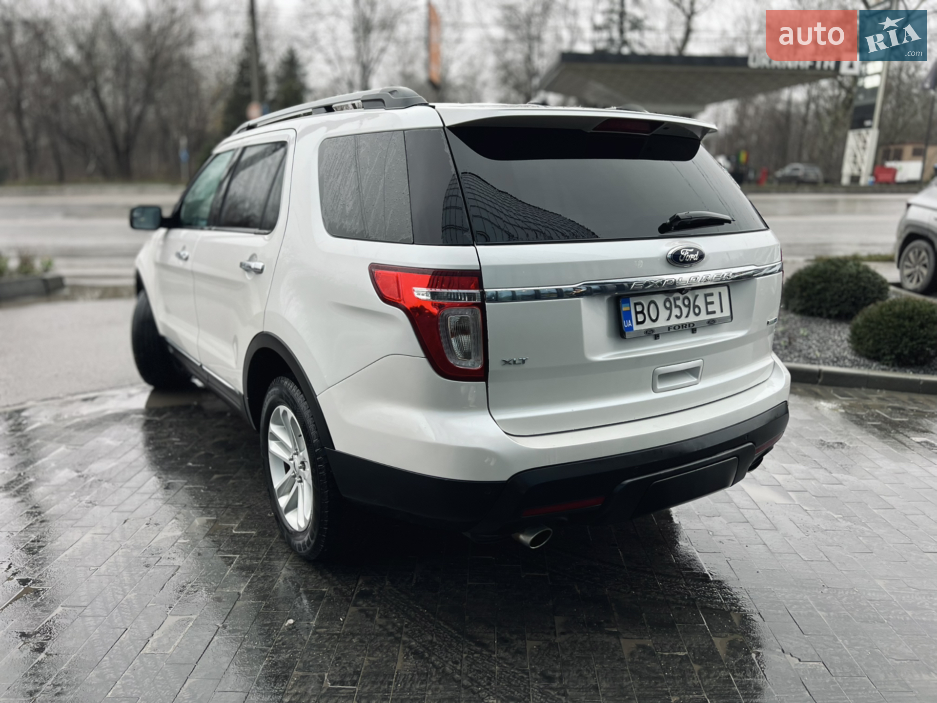 2013 Ford Explorer - мініатюра 10