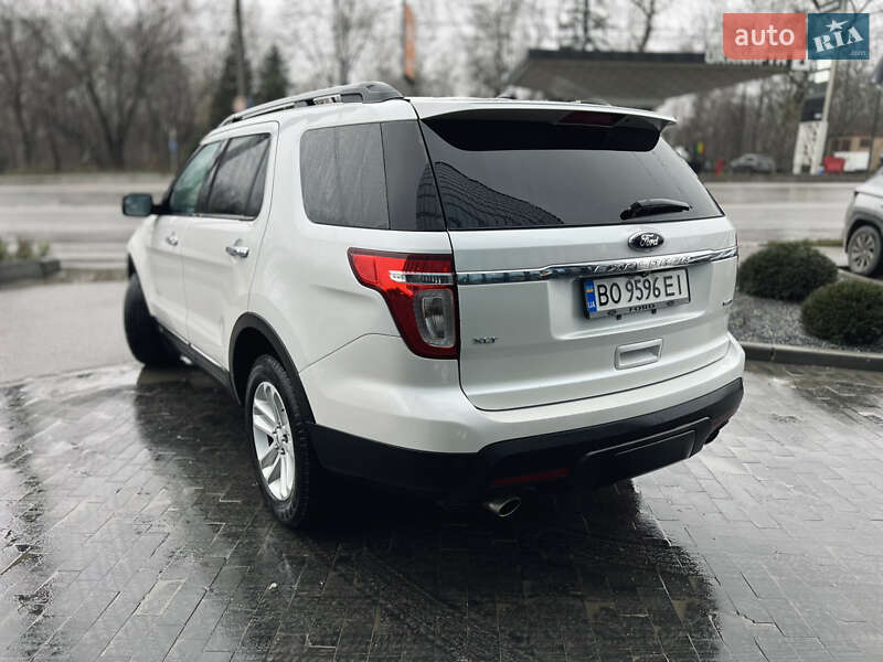 Внедорожник / Кроссовер Ford Explorer 2013 в Тернополе