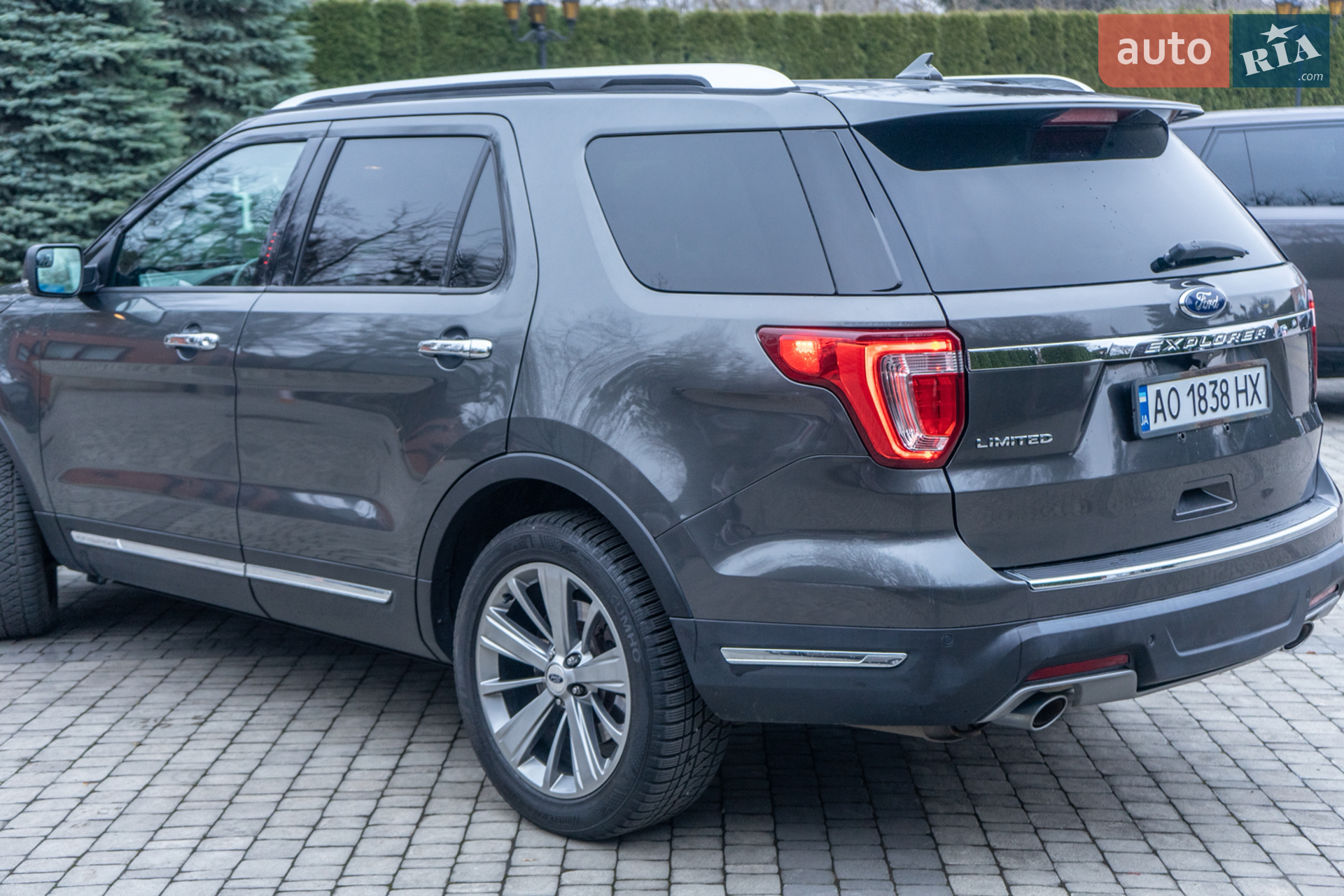 2018 Ford Explorer - мініатюра 4