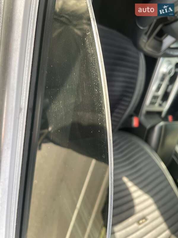 Внедорожник / Кроссовер Ford Explorer 2020 в Киеве