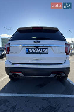 Позашляховик / Кросовер Ford Explorer 2018 в Києві