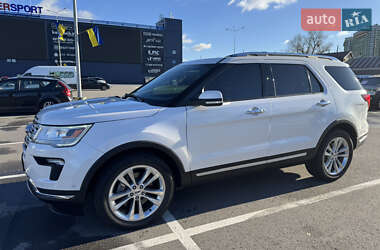 Позашляховик / Кросовер Ford Explorer 2018 в Києві