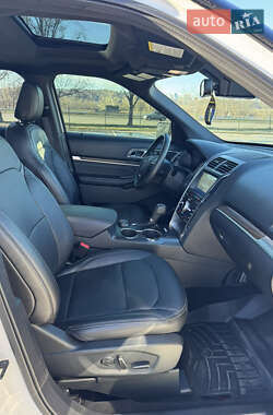 Позашляховик / Кросовер Ford Explorer 2018 в Києві