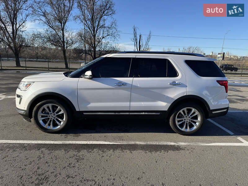 Внедорожник / Кроссовер Ford Explorer 2018 в Киеве
