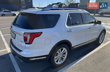 Позашляховик / Кросовер Ford Explorer 2018 в Києві