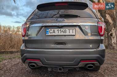 Позашляховик / Кросовер Ford Explorer 2017 в Черкасах