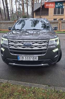 Внедорожник / Кроссовер Ford Explorer 2018 в Чернигове