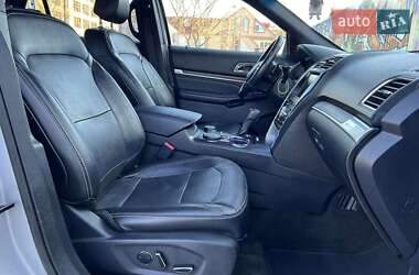Позашляховик / Кросовер Ford Explorer 2016 в Ковелі