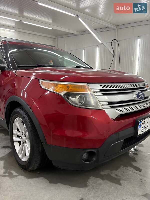 Позашляховик / Кросовер Ford Explorer 2014 в Ланівці