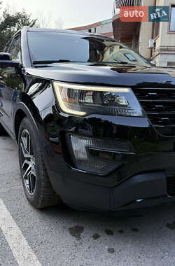 Внедорожник / Кроссовер Ford Explorer 2015 в Одессе